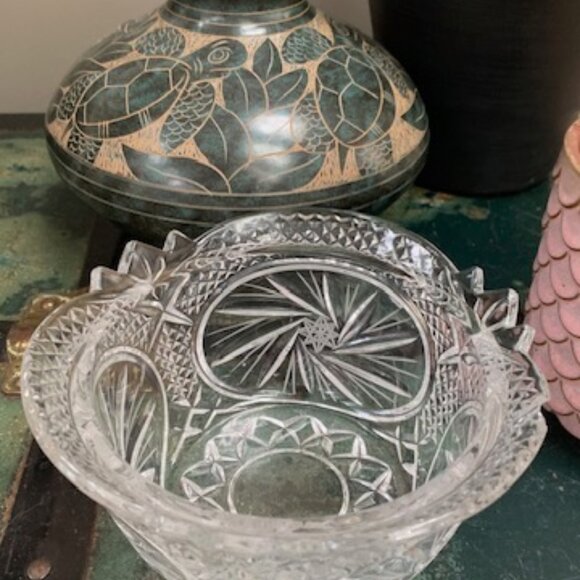 Vintage Glass Bowl - Picture 3 of 3